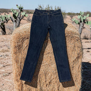 Nine West Jeans Womens 10 / 29 X 32 Dark BLUE RODEO DR DENIM STYLE City Cowgirl